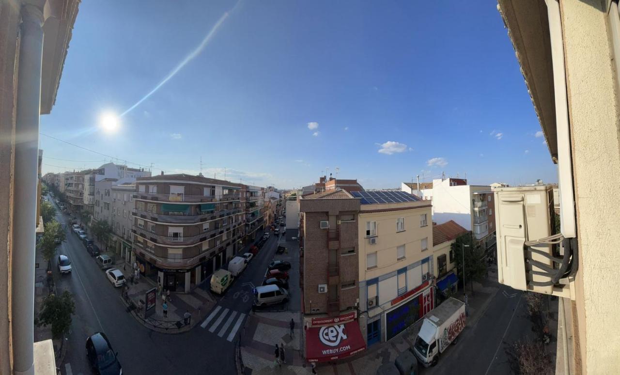 Rooms Pilarica Madrid Exteriör bild